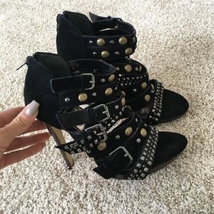 RARE Women's Dolce Vita DV Black heels size 7